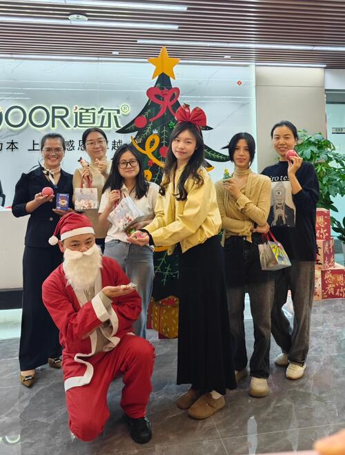 नवीनतम कंपनी ब्लॉग के बारे में क्रिसमस का जादू, कहीं भी संचालित।